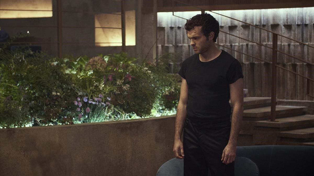 Alden Ehrenreich: «Els sentiments negatius ens fan ser qui som» Alden Ehrenreich: «Els sentiments negatius ens fan ser qui som»