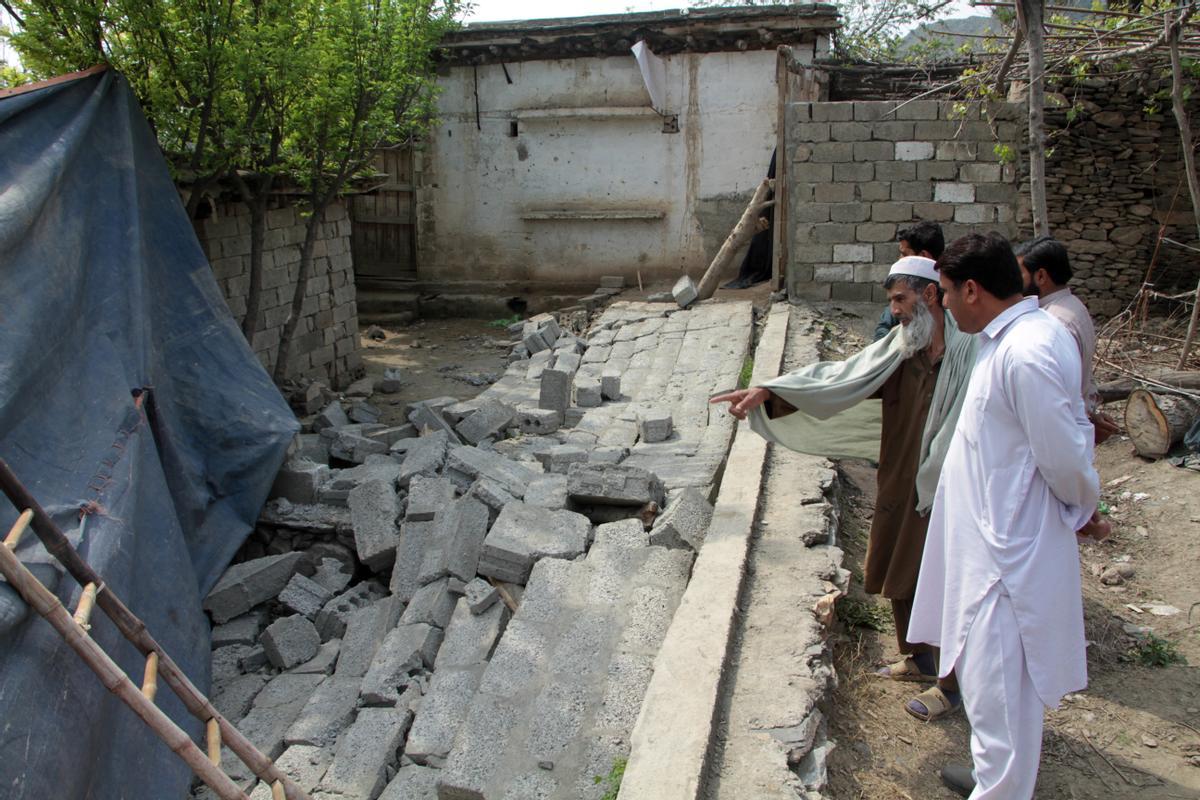 Un fuerte terremoto sacude a Afganistán y Pakistán