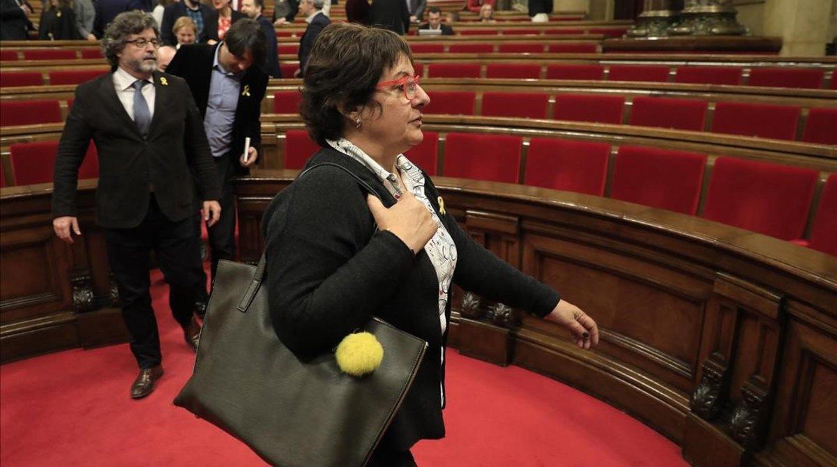 La ’exconsellera’ de Treball, Dolors Bassa, durante un plen en el Parlament el pasado 22 de marzo.