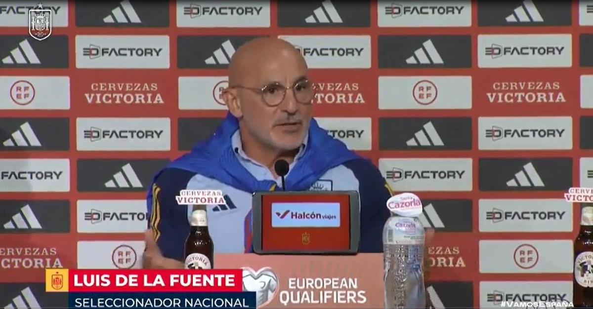 De la Fuente: “El partido de mañana es decisivo, nos abre las puertas de la clasificación”