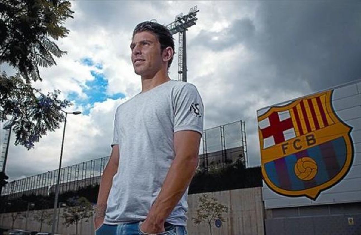 Jonathan Soriano, el pichichi de Segunda A, en la ciudad deportiva del Barça en Sant Joan Despí. Jonathan Soriano, el pichichi de Segunda A, en la ciudad deportiva del Barça en Sant Joan Despí.