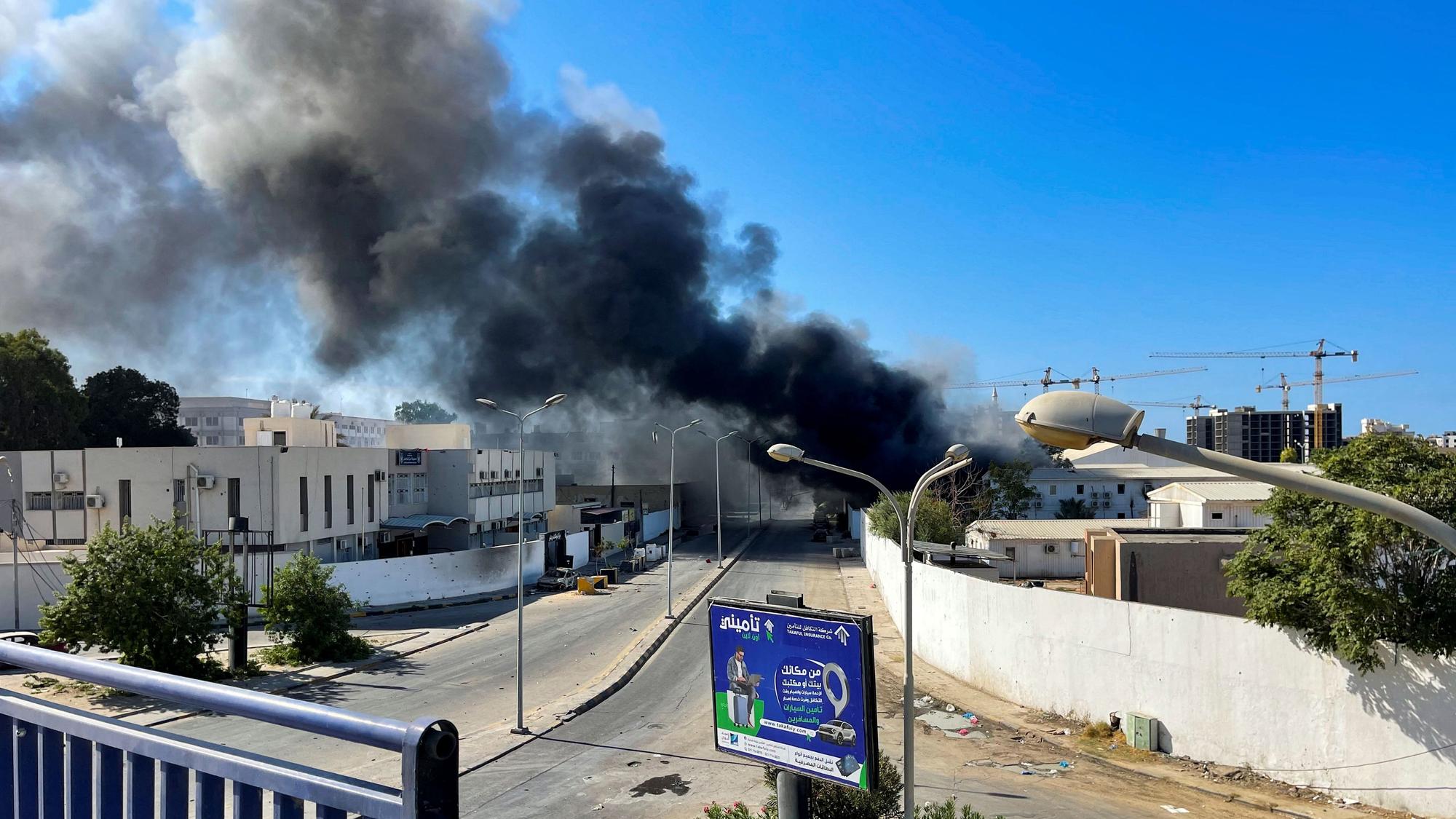 Intense fighting between militias in Tripoli (Libya) leaves at least 32 dead