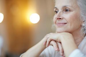 ¿Hay que cambiar la alimentación con la menopausia?
