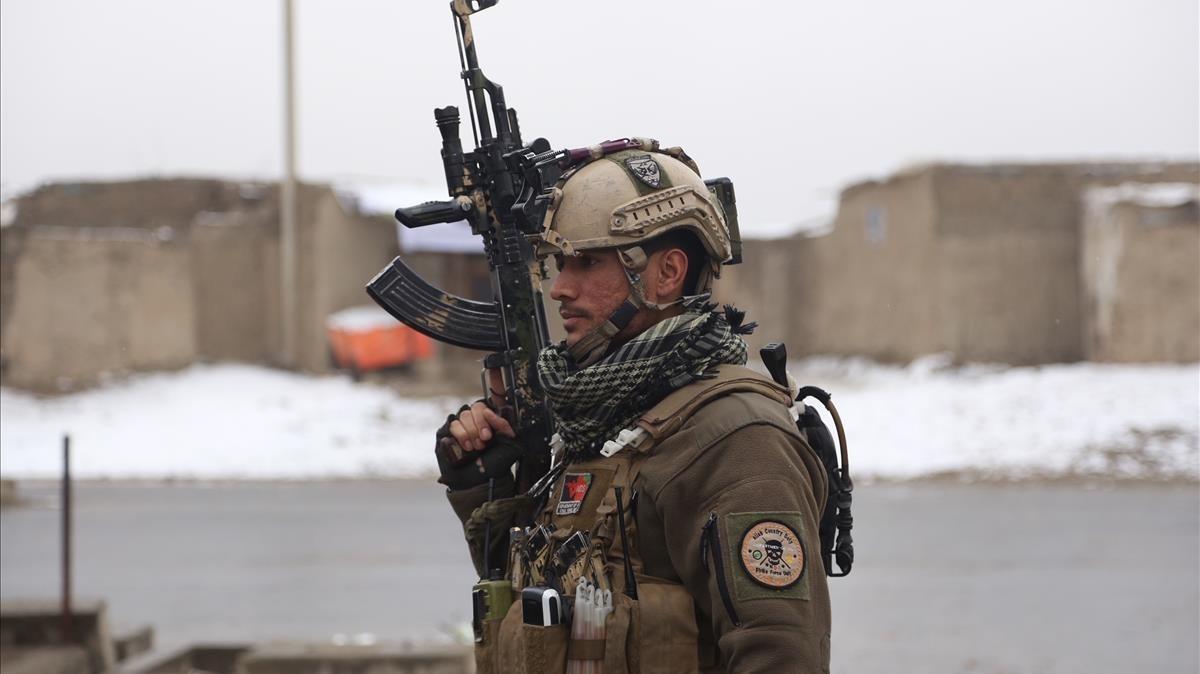 Un soldado afgano en Kabul.