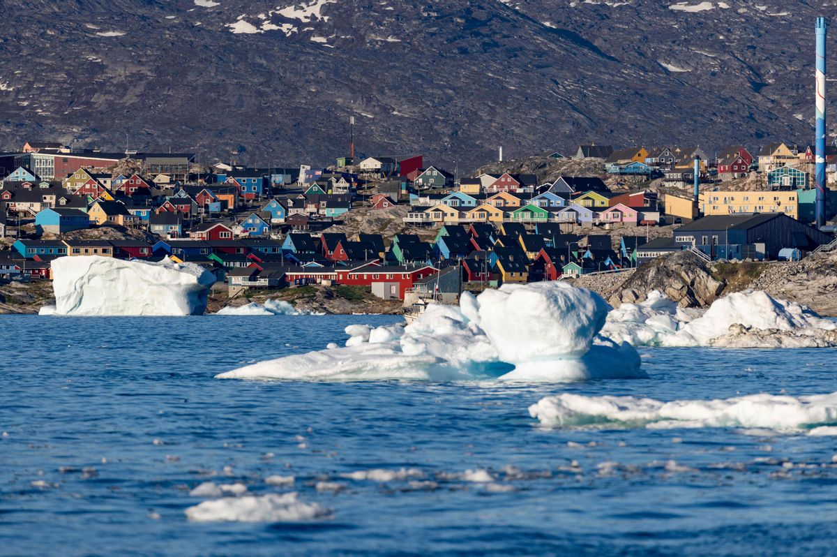 El espectáculo de los icebergs en Groenlandia El espectáculo de los icebergs en Groenlandia