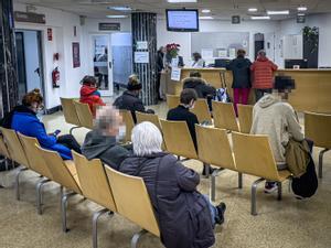 La sala de espera de un centro de salud de Barcelona el pasado enero.