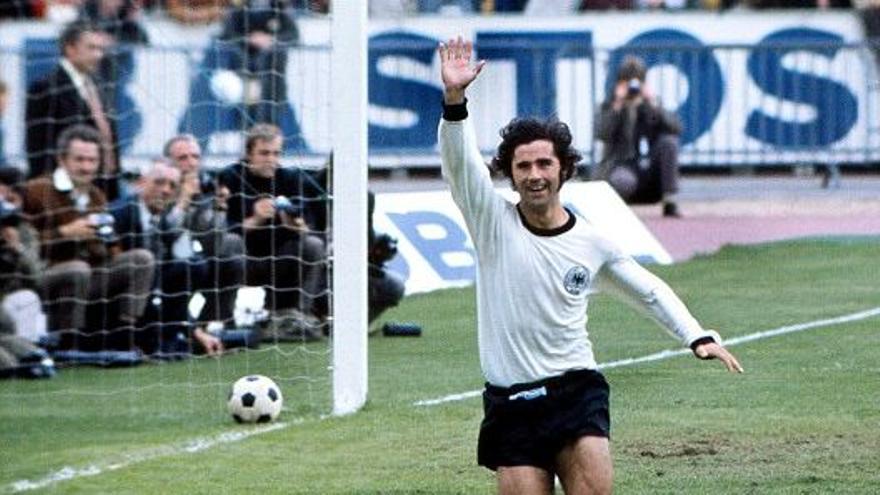 Muere el legendario exdelantero alemán Gerd 'Torpedo' Müller - Vimarsana News