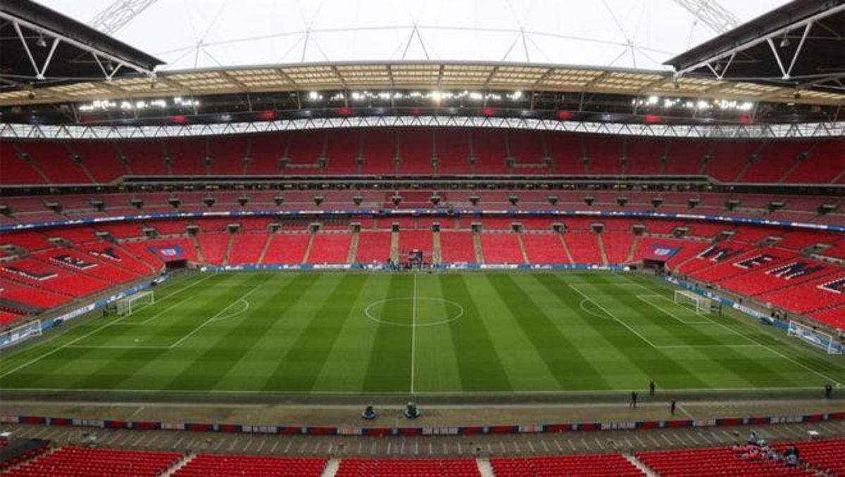 El majestuoso estadio de Wembley. El majestuoso estadio de Wembley.