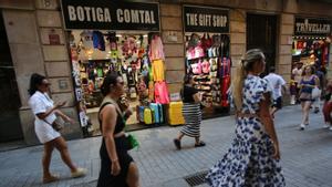 Els locals comercials oberts han baixat al 75% després de la pandèmia a Barcelona