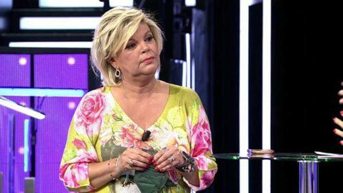 Terelu Campos podría demandar a Kiko Hernández tras sus duras críticas: "Hay cosas que no se pueden permitir" Terelu Campos podría demandar a Kiko Hernández tras sus duras críticas: "Hay cosas que no se pueden permitir"
