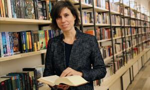 Mariana Sarrias, en la librería Byron, el día de la inauguración.