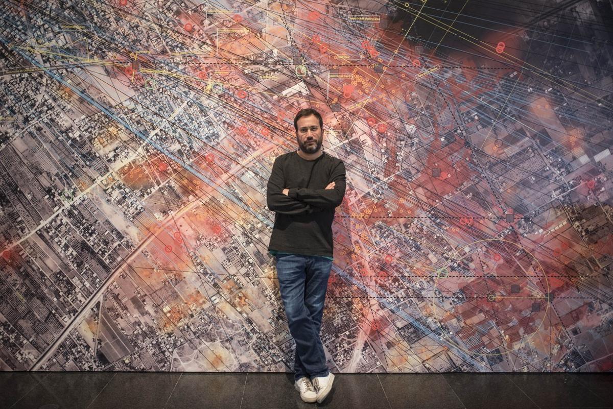 El director de la exposición ’Forensic Architecture’, Eyal Weizman, en el MACBA.