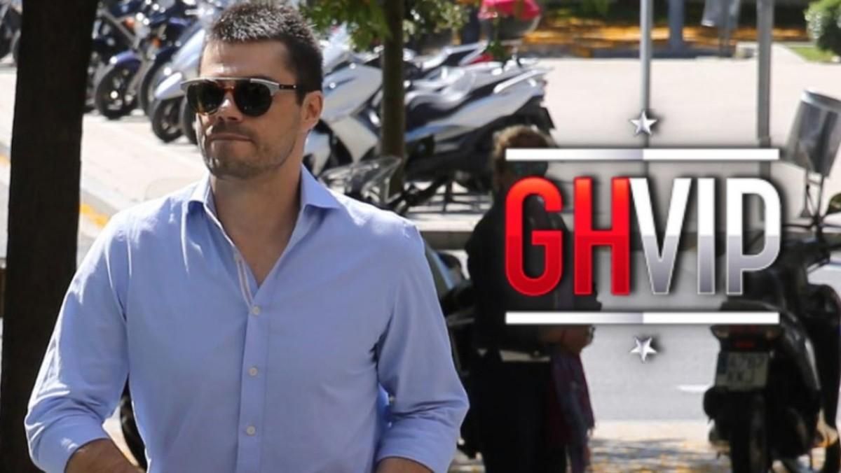 Albert Cavallé a la entrada de la Ciutat de la Justicia de Barcelona. Albert Cavallé a la entrada de la Ciutat de la Justicia de Barcelona.