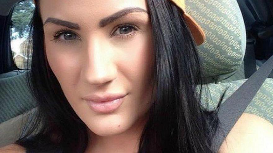 Muere La Actriz Porno Carla Mai Al Caer Por Una Ventan