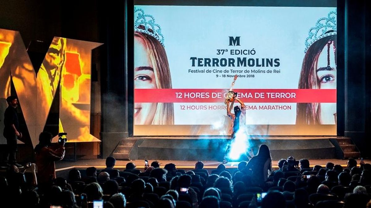 El protagonista de ’La matanza de Texas’, en una ’performance’ del festival. El protagonista de ’La matanza de Texas’, en una ’performance’ del festival.