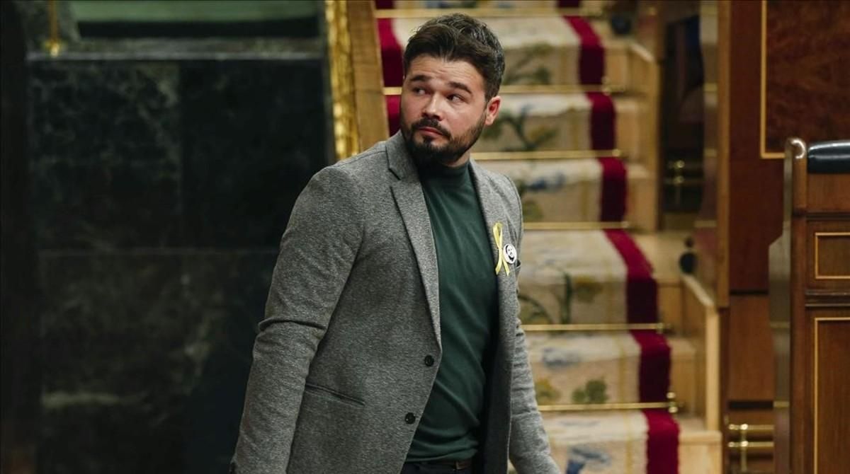 Rufián: "Un Govern legítim i un altre aquí em sembla molt bé" Rufián: "Un Govern legítim i un altre aquí em sembla molt bé"