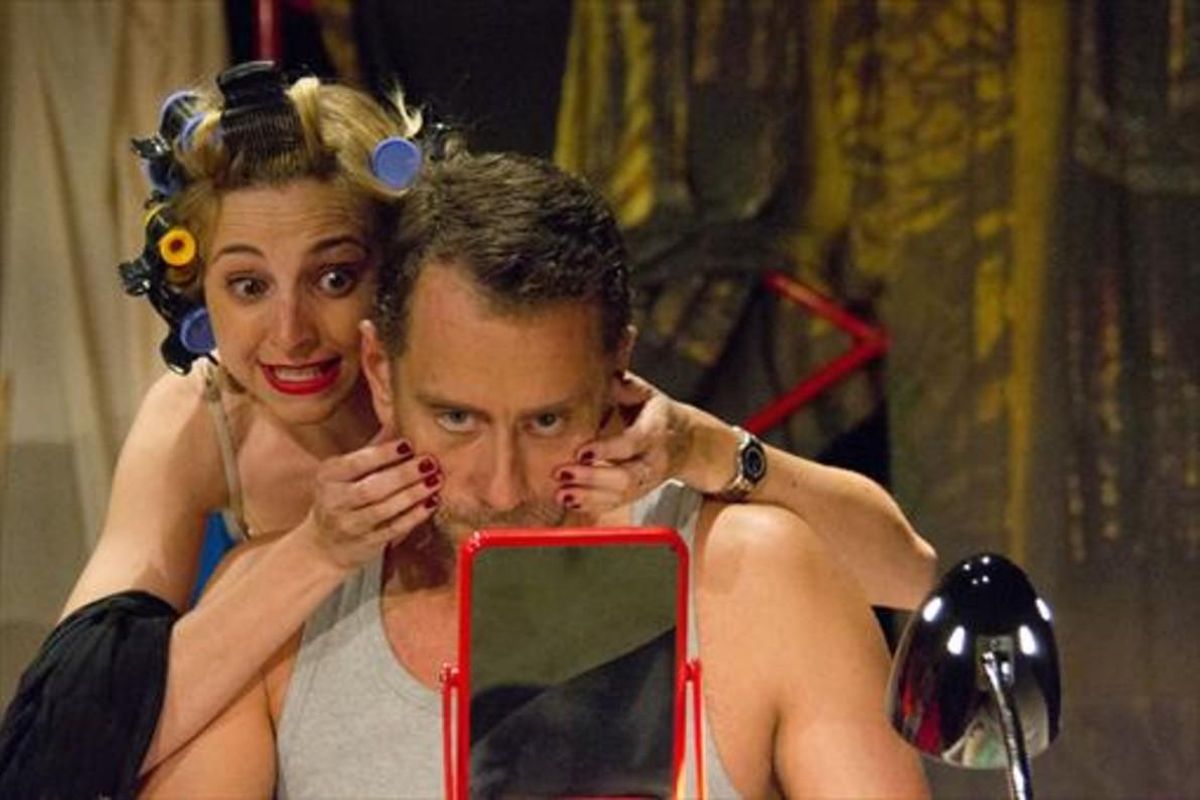 Anna Moliner y Joan Negrié encarnan a Rosó y Santi, unos auténticos ’losers’. Anna Moliner y Joan Negrié encarnan a Rosó y Santi, unos auténticos ’losers’.