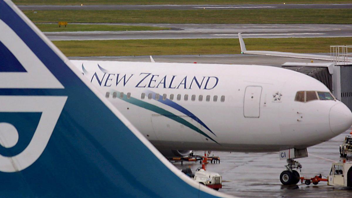Un avión de Air New Zealand en el aeropuerto de Auckland.