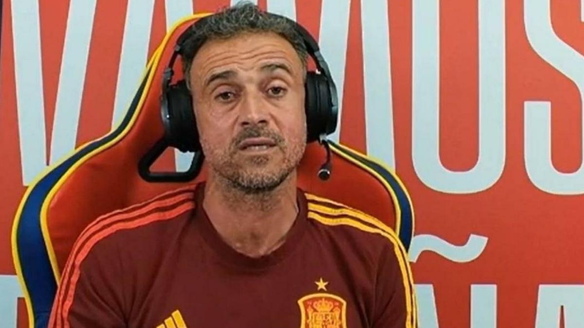 El cridaner ‘ritual’ de Luis Enrique abans del debut d’Espanya en el Mundial de Qatar 2022