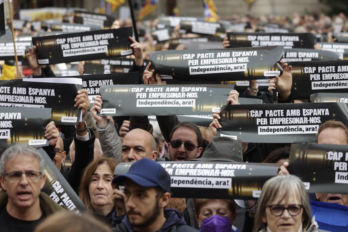 El 'procés' muerto y vivo a la vez El 'procés' muerto y vivo a la vez