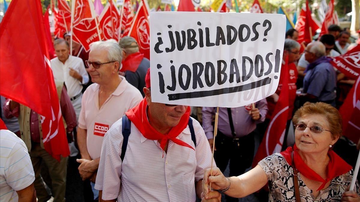 Els pensionistes catalans perden 3.368 euros durant la crisi