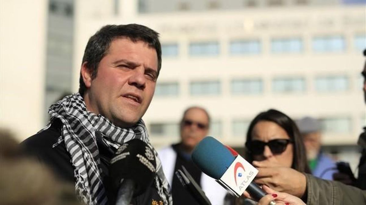 Busqueta: "¿Vamos a sacrificar todo el proyecto de la CUP por la mierda del Parlament?" Busqueta: "¿Vamos a sacrificar todo el proyecto de la CUP por la mierda del Parlament?"