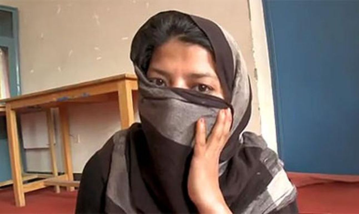 Gulnaz, la joven violada y obligada a casarse con su agresor. Gulnaz, la joven violada y obligada a casarse con su agresor.