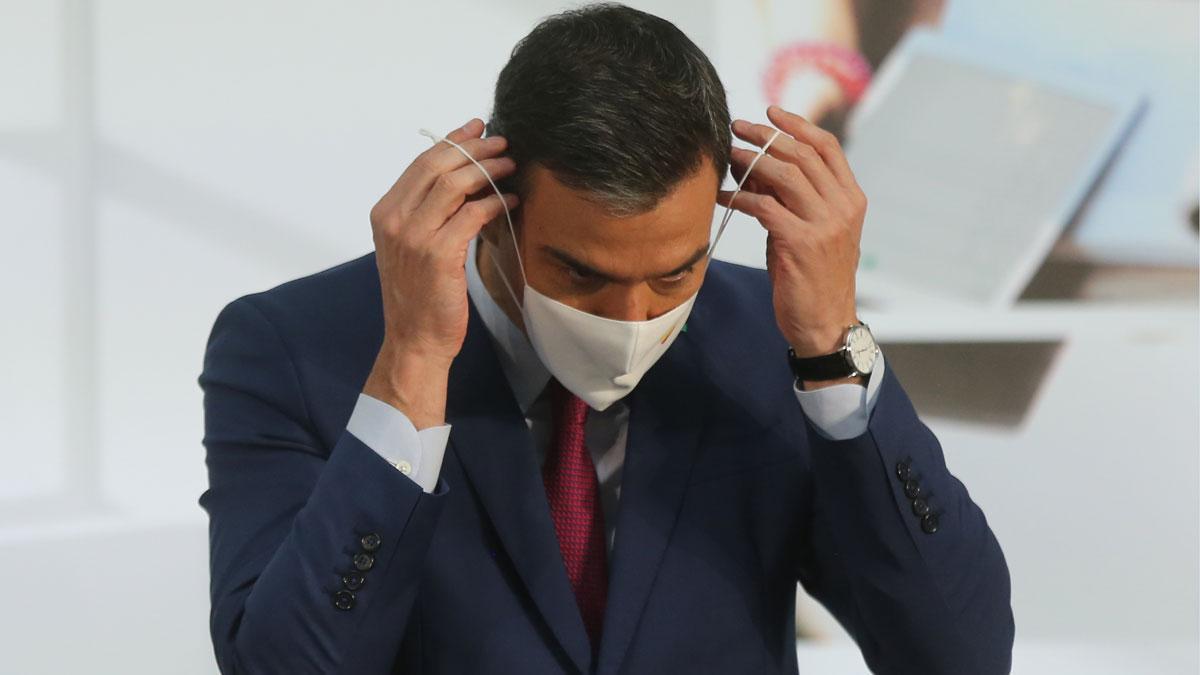 El presidente del Gobierno, Pedro Sánchez, en un acto de homenaje a la comunidad educativa, este 19 de junio en la Moncloa. El presidente del Gobierno, Pedro Sánchez, en un acto de homenaje a la comunidad educativa, este 19 de junio en la Moncloa.