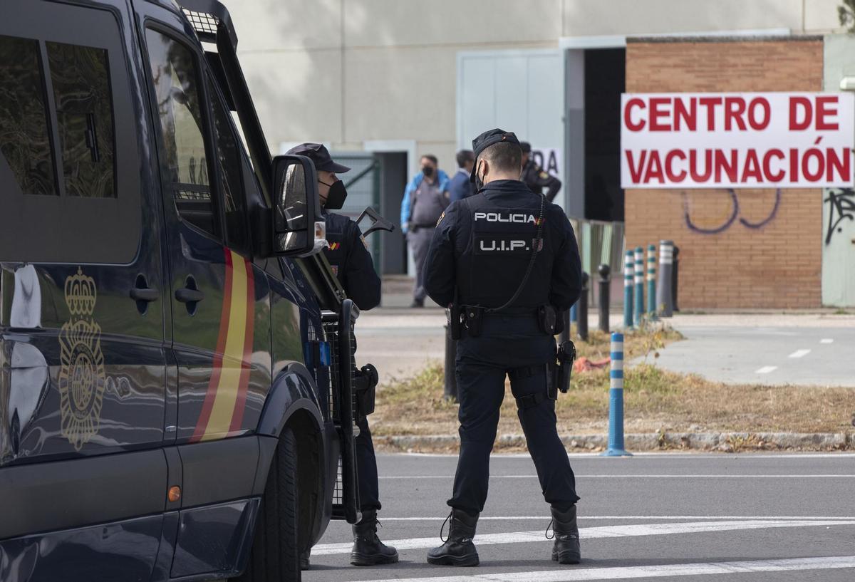 El TSJC sentencia que la Generalitat va discriminar la Policia i la Guàrdia Civil en la vacunació