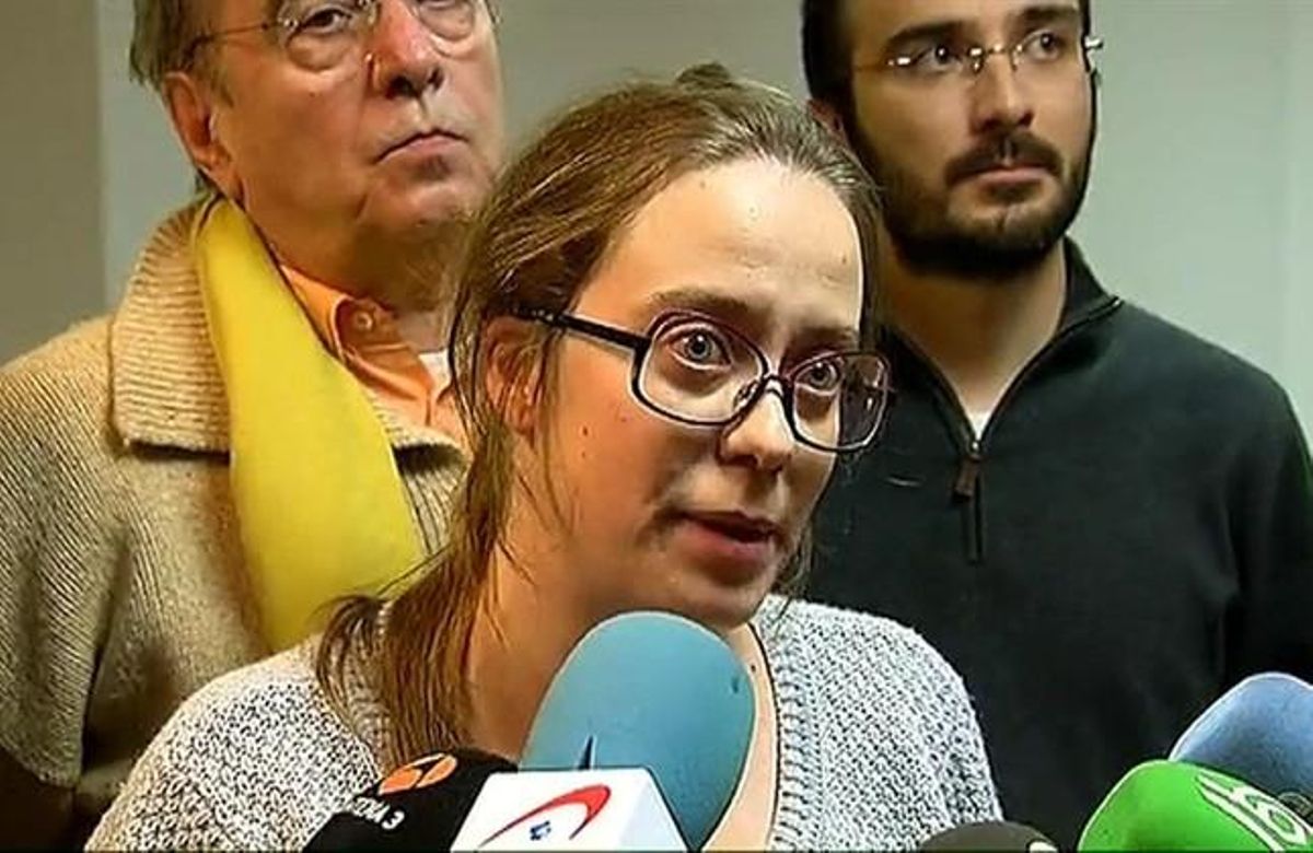La diputada de la CUP Eulàlia Reguant. La diputada de la CUP Eulàlia Reguant.