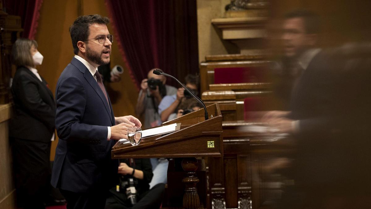 Pere Aragonès interviene en el debate de política general del Parlament.
