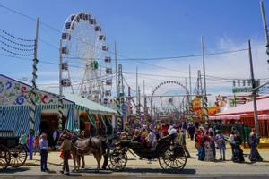 Ambiente en el Real de la Feria de Sevilla 2022
