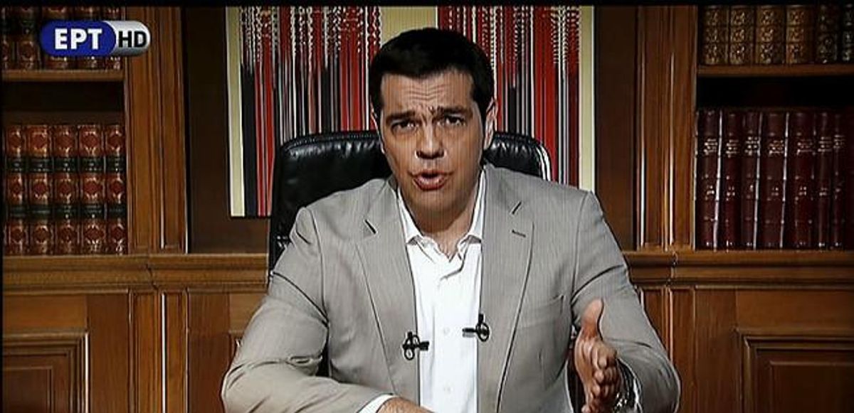 Tsipras, durante su comparecencia en la televisión griega, este domingo. Tsipras, durante su comparecencia en la televisión griega, este domingo.