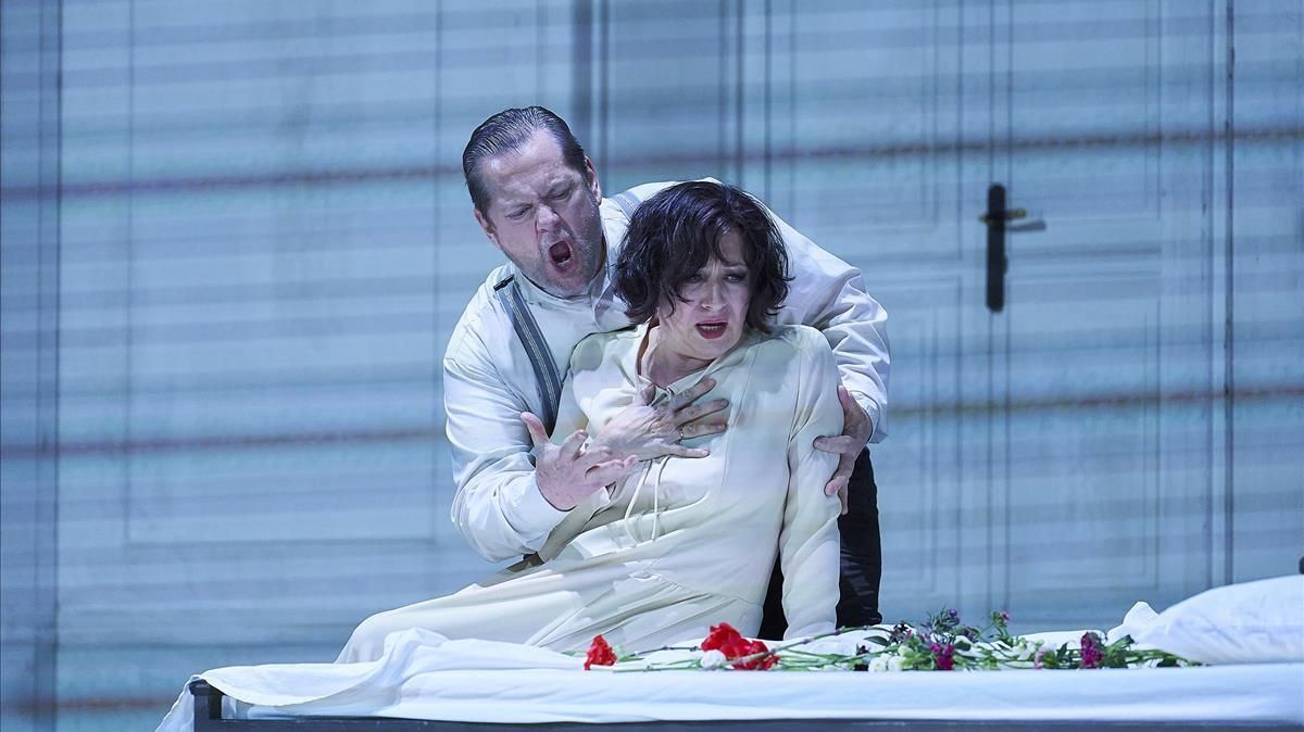Krassimira Stoyanova y Greg Kunde en su representación de la ópera ’Otello’ en el Liceu Krassimira Stoyanova y Greg Kunde en su representación de la ópera ’Otello’ en el Liceu