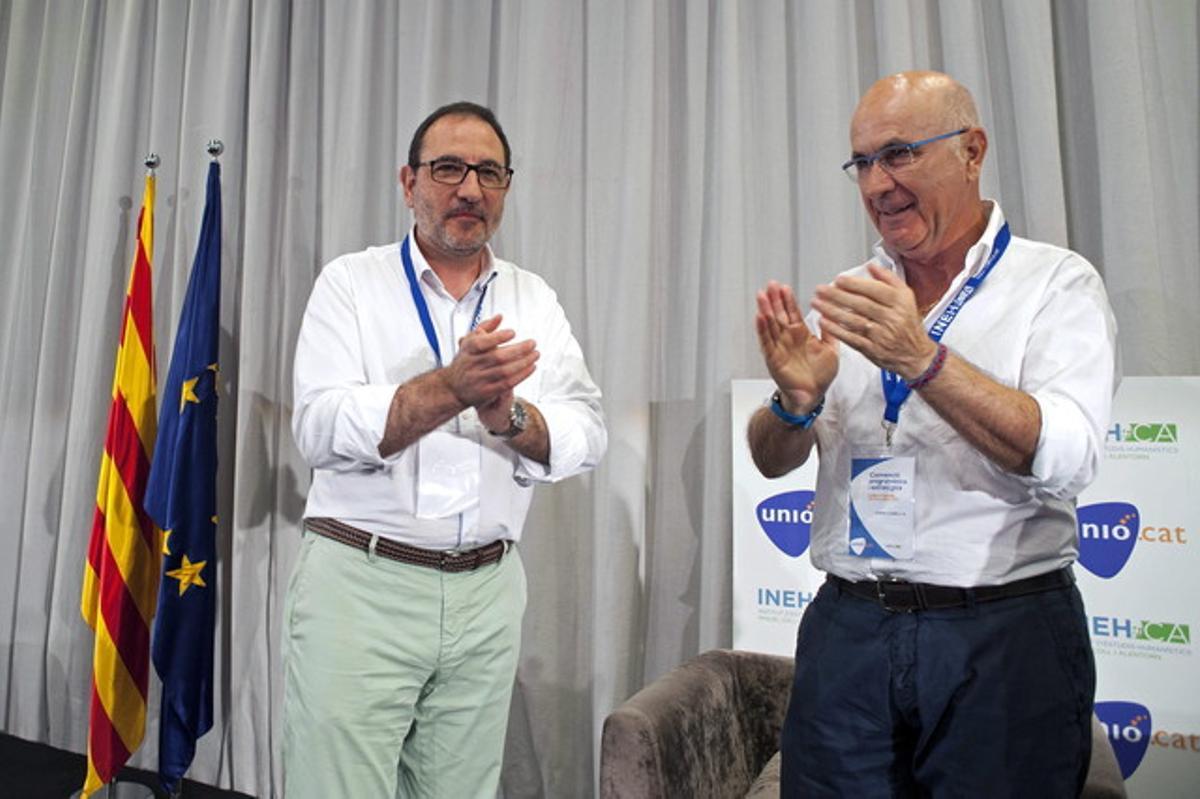 El presidente del comité de gobierno de UDC, Josep Antoni Duran i Lleida, y el secretario general de la formación, Ramon Espadaler, en la clausura de la convención programática estratégica.
