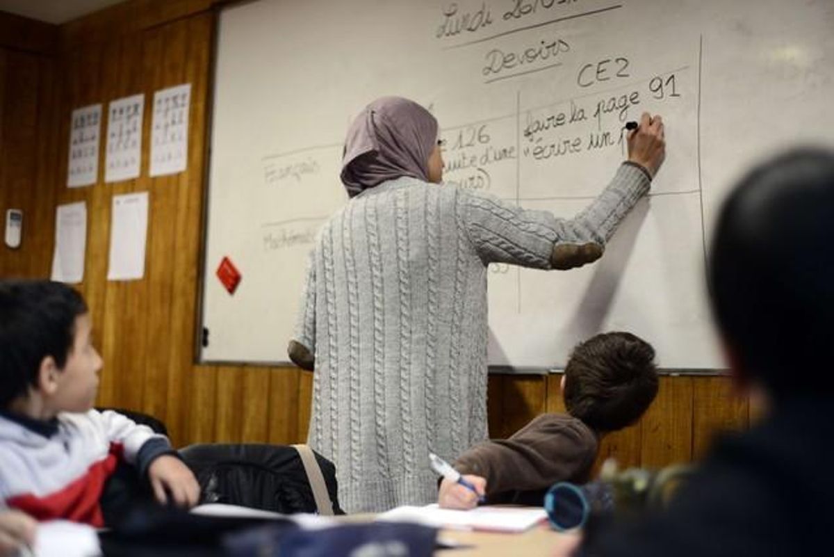 Una clase en un colegio de confesión musulmana en Toulouse. Una clase en un colegio de confesión musulmana en Toulouse.
