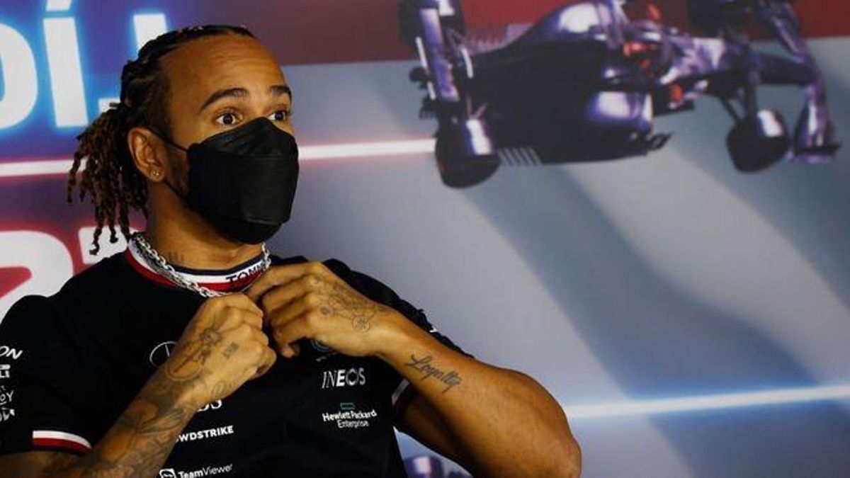 Lewis Hamilton. Lewis Hamilton.