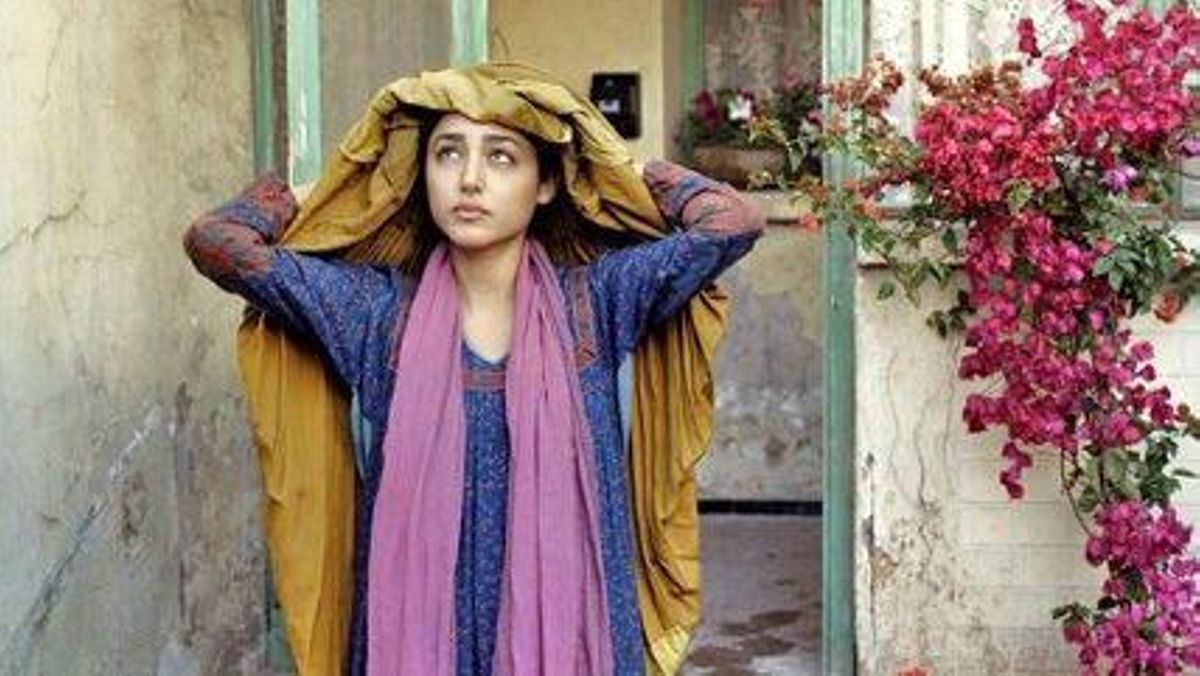 imagen de la película ’la piedra de la paciencia’ imagen de la película ’la piedra de la paciencia’