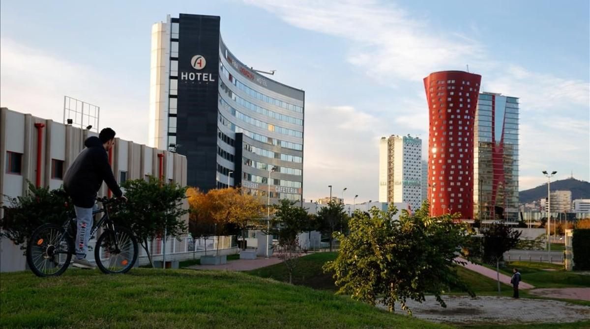 La plaza Europa de L’Hospitalet. La plaza Europa de L’Hospitalet.