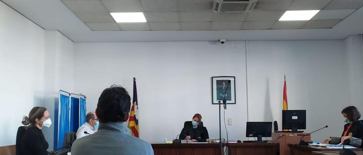 Condemnat per segrestar un jove que va entrar a robar marihuana a la seva finca a Mallorca