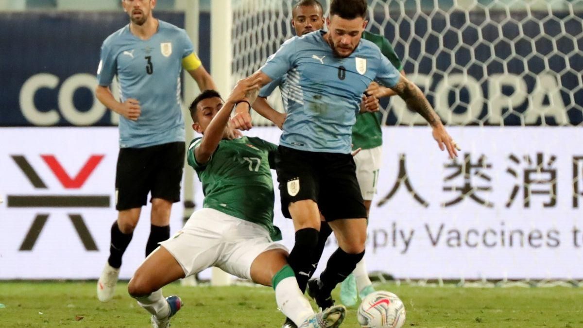 Un instante del Bolivia-Uruguay. Un instante del Bolivia-Uruguay.