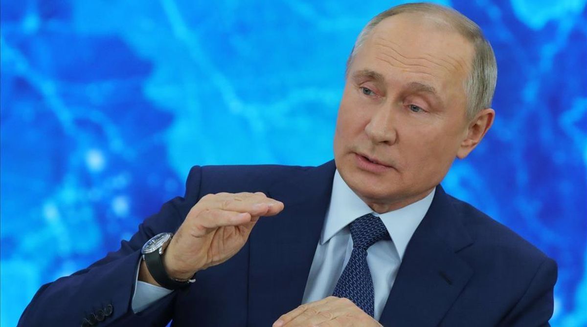 Vladímir Putin durante su conferencia de prensa anual telemática desde su residencia. Vladímir Putin durante su conferencia de prensa anual telemática desde su residencia.