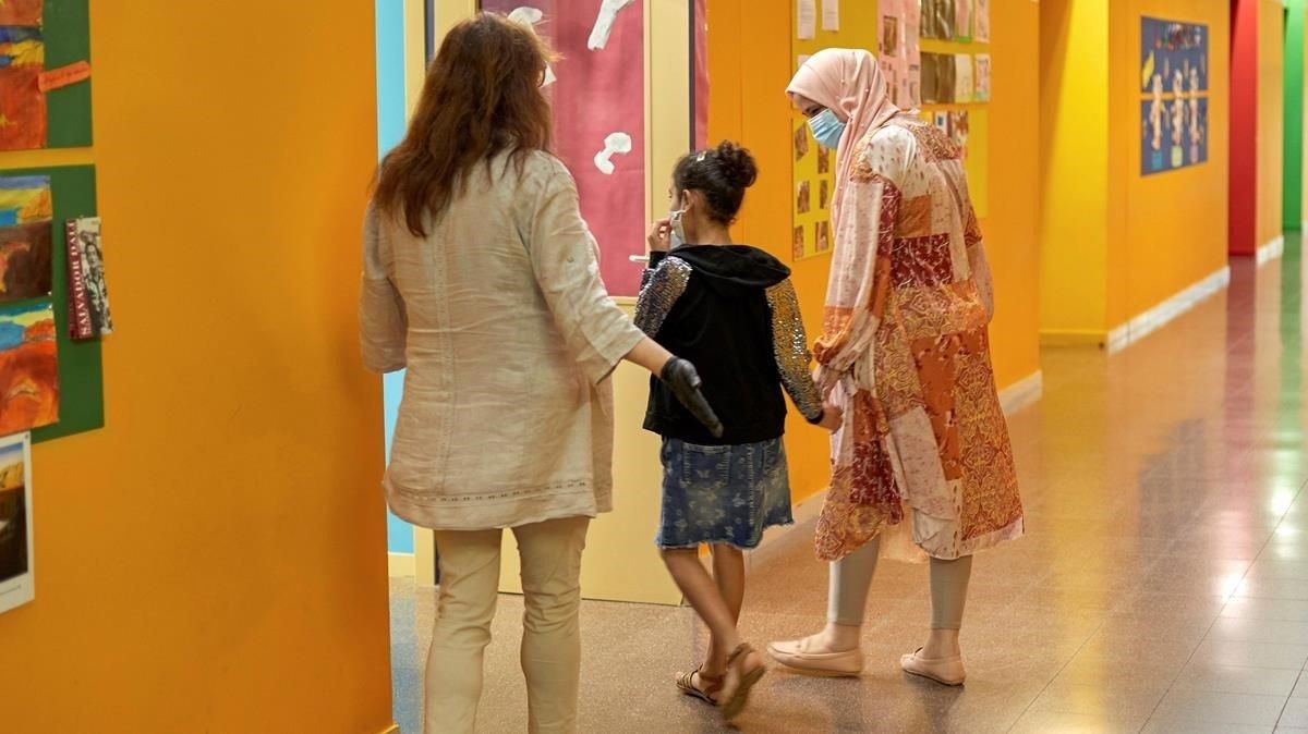 La escuela Vila-roma de Palamós (Girona) ha abierto sus puertas a los alumnos. La escuela Vila-roma de Palamós (Girona) ha abierto sus puertas a los alumnos.