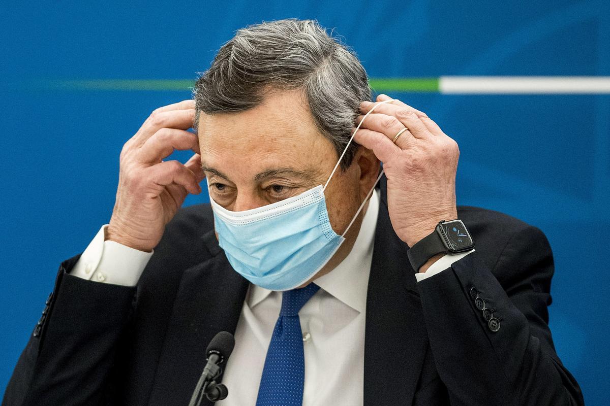 Mario Draghi en una reunión del Gobierno. 