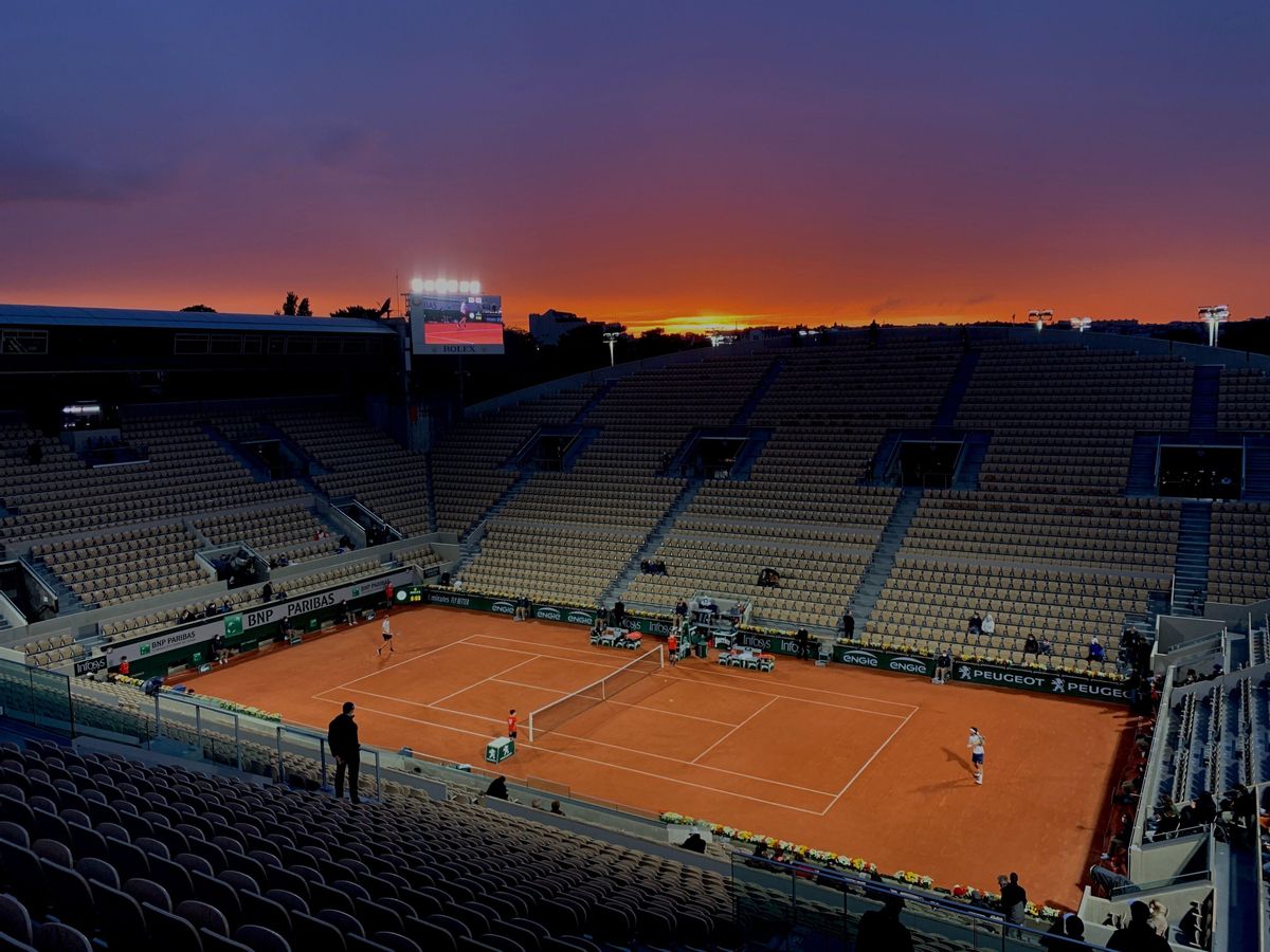 La pista Suzanne Lenglen, la segunda en capacidad de Roland Garros, con más de 10.000 localidades, el año pasado durante el torneo de París. La pista Suzanne Lenglen, la segunda en capacidad de Roland Garros, con más de 10.000 localidades, el año pasado durante el torneo de París.