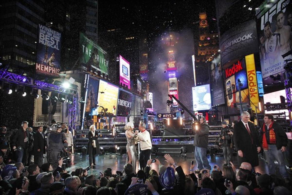 Imagen de archivo de la celebración de fin de año que se celebra en Times Square. Imagen de archivo de la celebración de fin de año que se celebra en Times Square.
