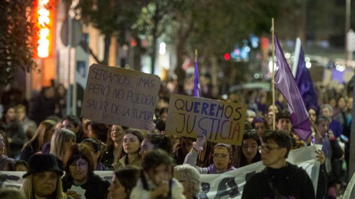 «Els drets no estan de rebaixes»: el 8-M a Sabadell assenyala els obstacles de la sanitat pública a la ciutat