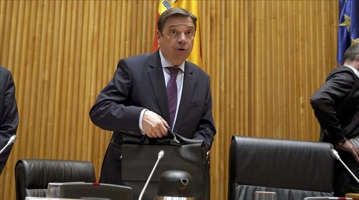 El ministro de Agricultura, Pesca y Alimentación, Luis Planas, durante su comparecencia en el Congreso. El ministro de Agricultura, Pesca y Alimentación, Luis Planas, durante su comparecencia en el Congreso.