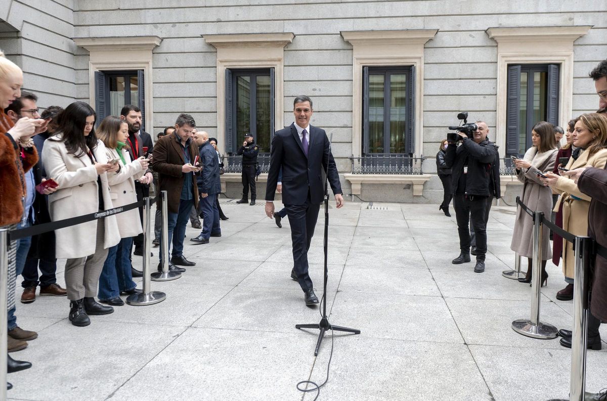 El gobierno presentará una serie de enmiendas para hacer un cambio legal que desbloquee el TC y el CGPJ El gobierno presentará una serie de enmiendas para hacer un cambio legal que desbloquee el TC y el CGPJ
