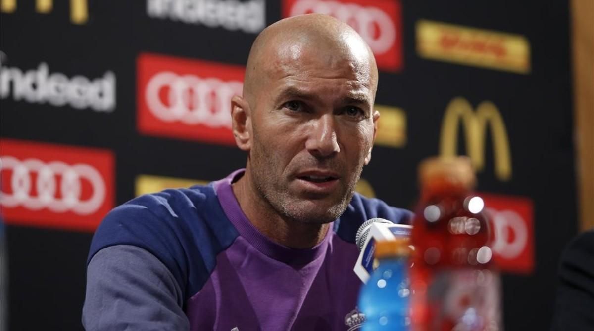 Zinedine Zidane, durante la rueda de prensa posterior al partido contrra el Bayern. Zinedine Zidane, durante la rueda de prensa posterior al partido contrra el Bayern.